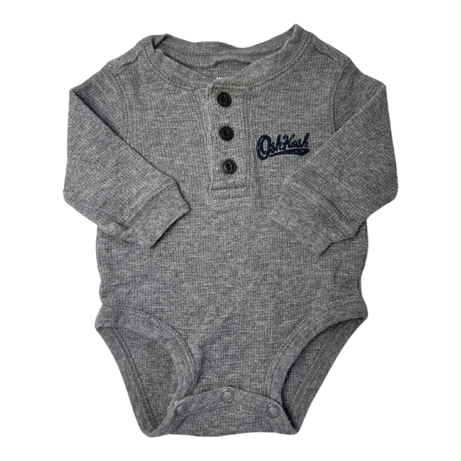 Cache couche Oshkosh 3 mois